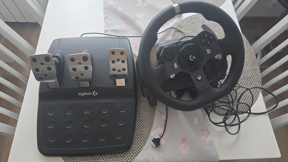 Kierownica Logitech G920 Driving Force (Xbox / PC) Zestaw Pudełko