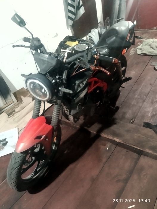 Мотоцикл Musstang x-street 250 169fmm