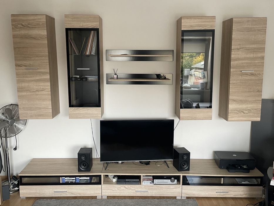 Meblościanka / zestaw mebli szafka RTV (bez zawartości)