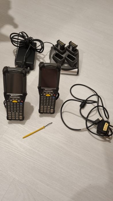 Czytnik skaner kodów MC9090