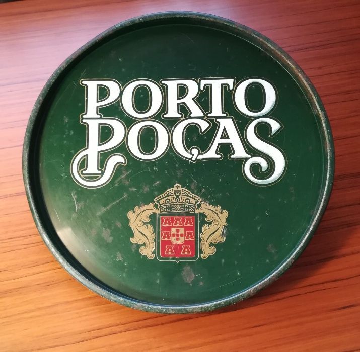 Bandeja antiga de marca de vinho do Porto