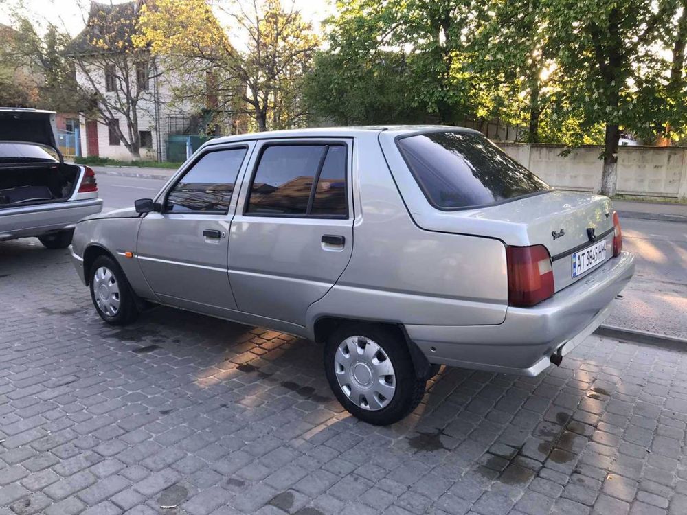 Продам славуту 2103