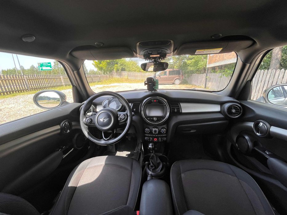MINI Cooper D 2017r. 1.5 Diesel