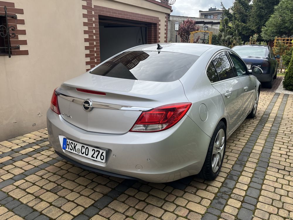 Opel Insignia 1.8 140 KM 2009 rok bezwypadkowy