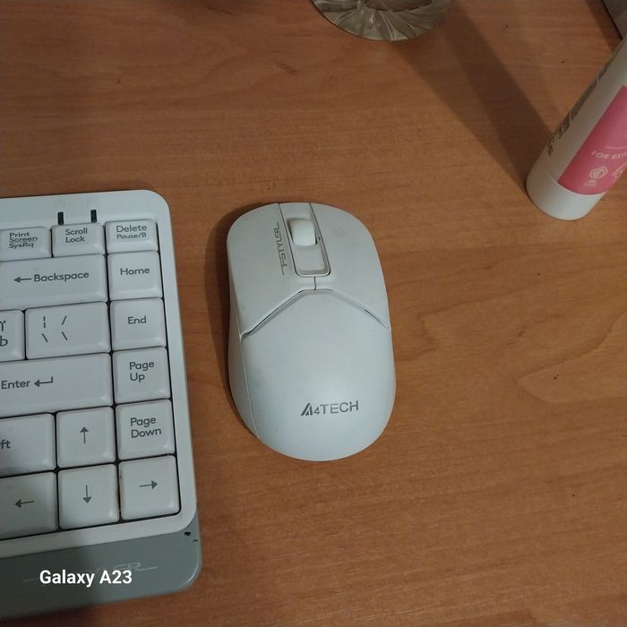 Клавіатура бездротова