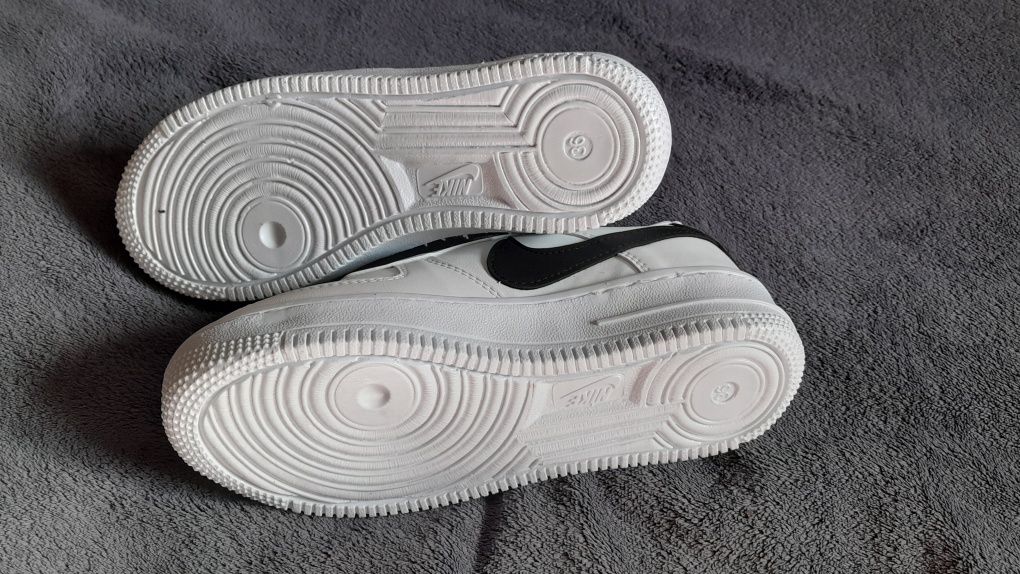 Buty Nike rozm. 36 nowe