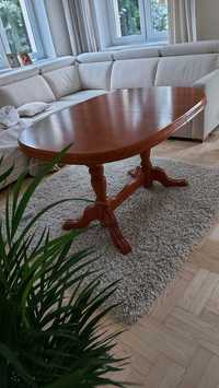 Drewniany stół owalny z 6 krzesłami