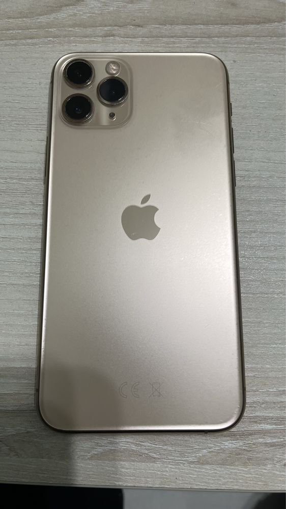 złoty Iphone 11 Pro 512gb