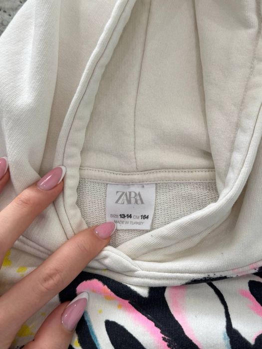 Худі Zara  на дівчинку 12-14 років