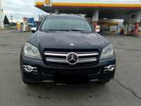 Mercedes Benz Gl320.