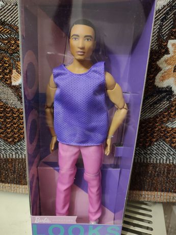 Кукла Кен Барби Лукс йога Barbie Ken looks made to move
