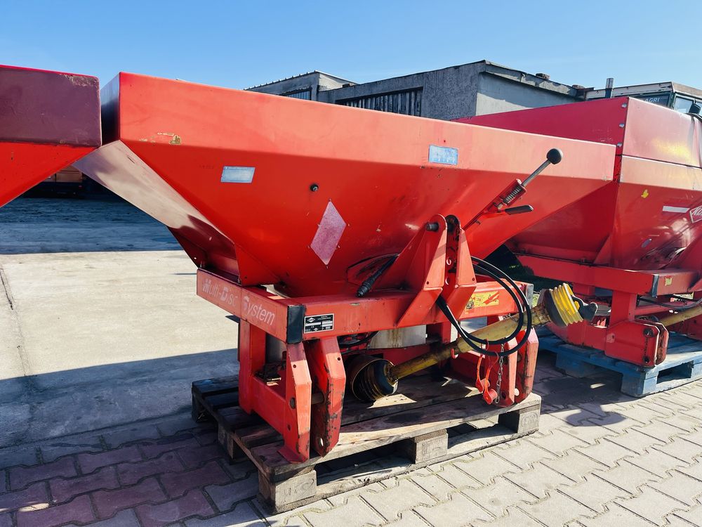 Rozsiewacz Kuhn Rauch 901 Mds Kuhn Zsb 900 nie amazone