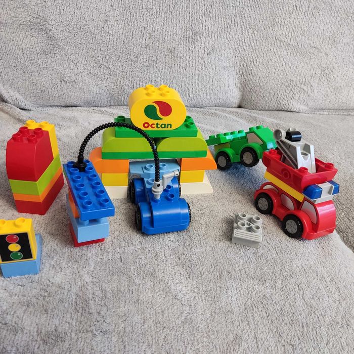 Lego duplo машини, поїзд
