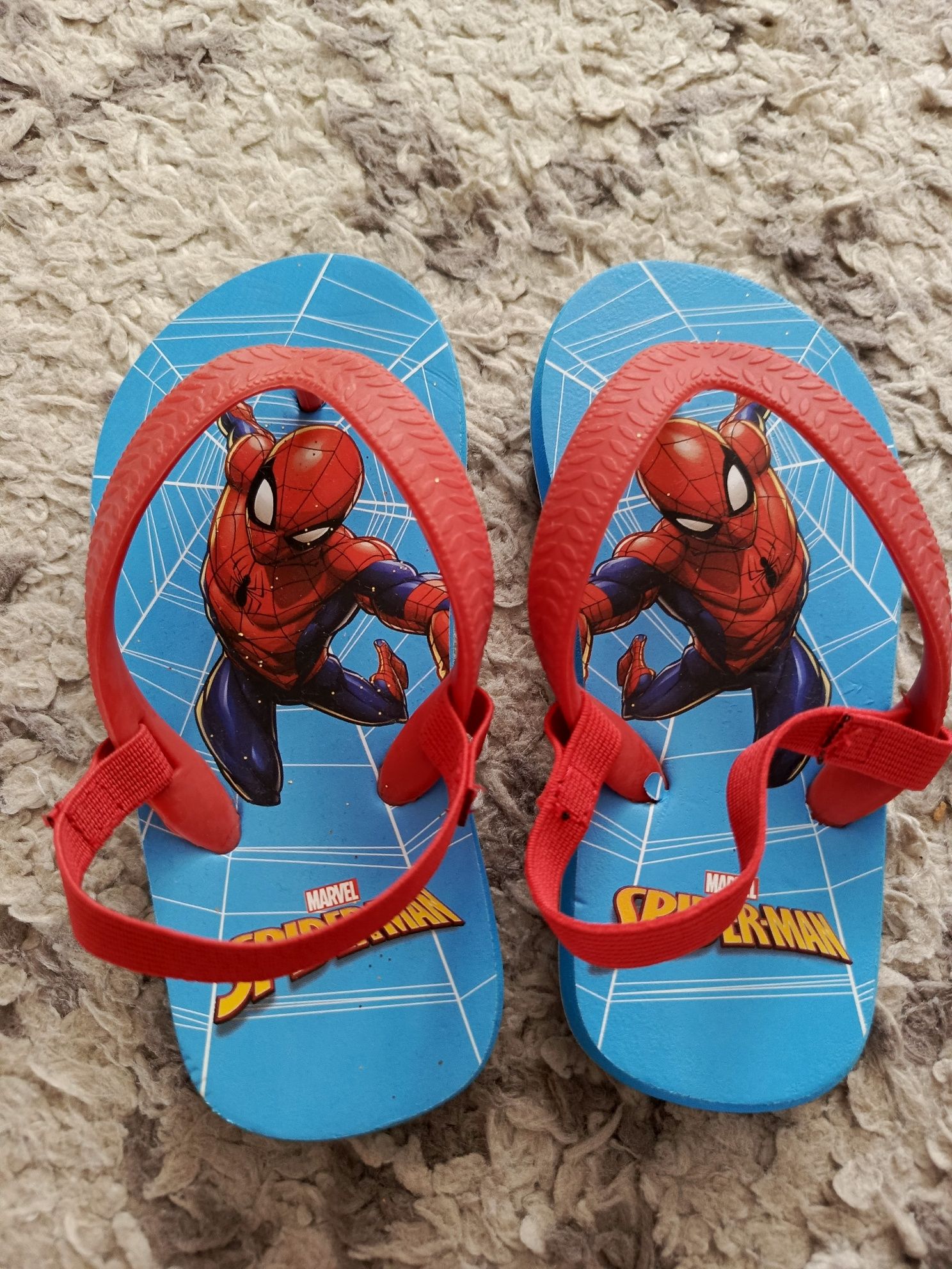 Buty dziecięce Spiderman H&M 24/25 klapki sandały japonki