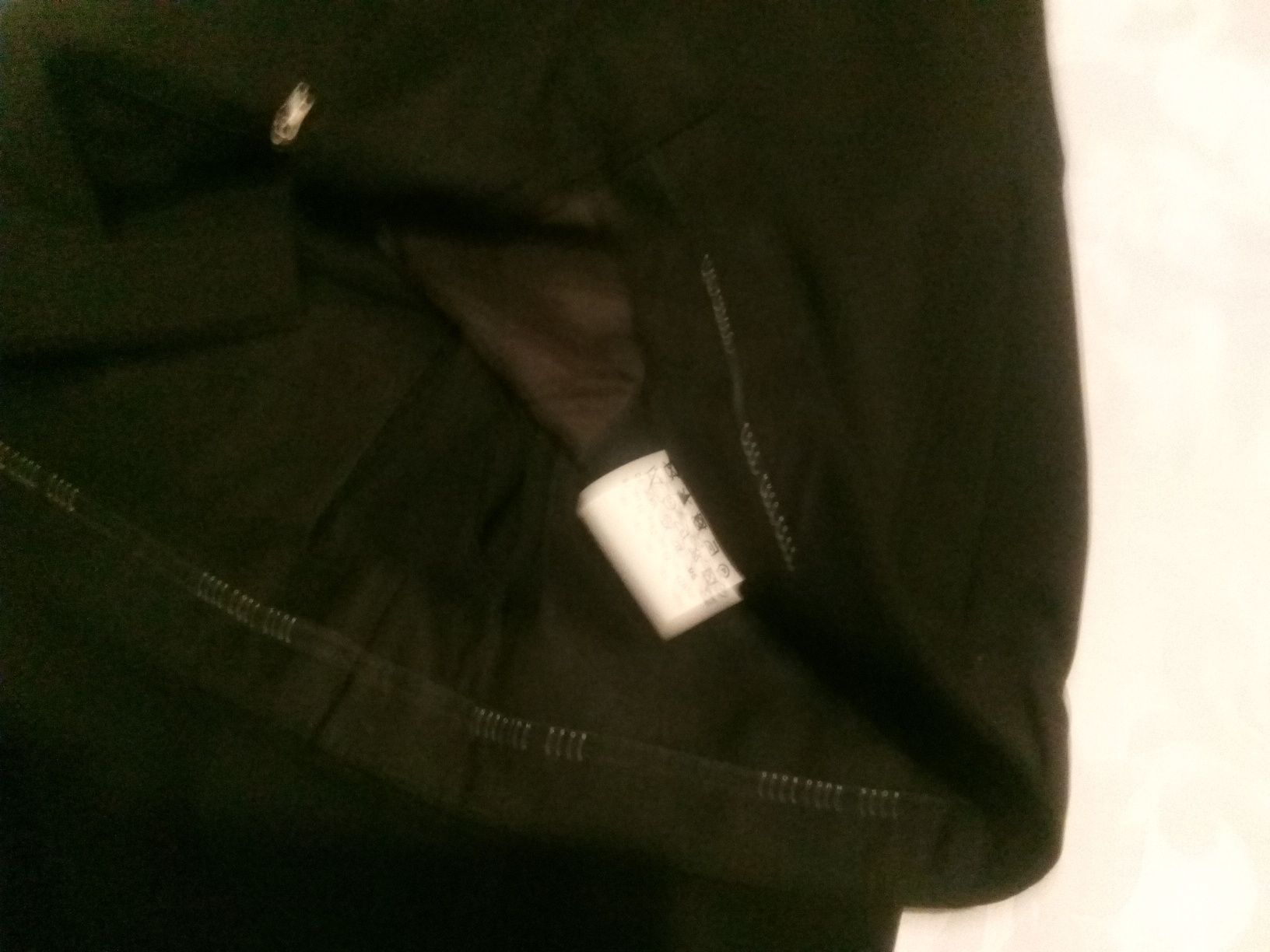Fato de homem Hugo Boss.