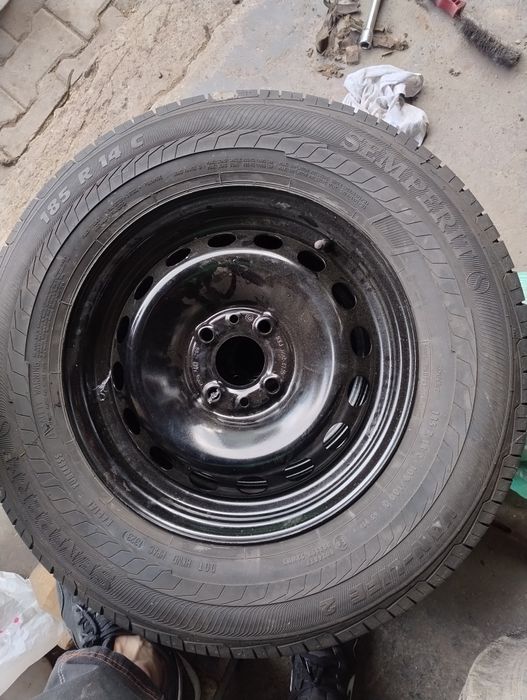 Dwie opony  semperit van life 2   185 R14 C