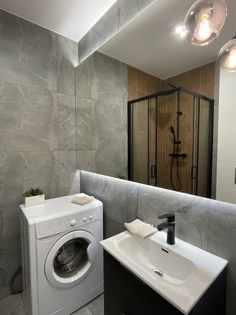 Dwupokojowe mieszkanie 48 m² z parkingiem i windą