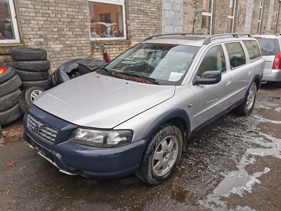 Deska rozdzielcza konsola VOLVO XC70 Cross Country V70