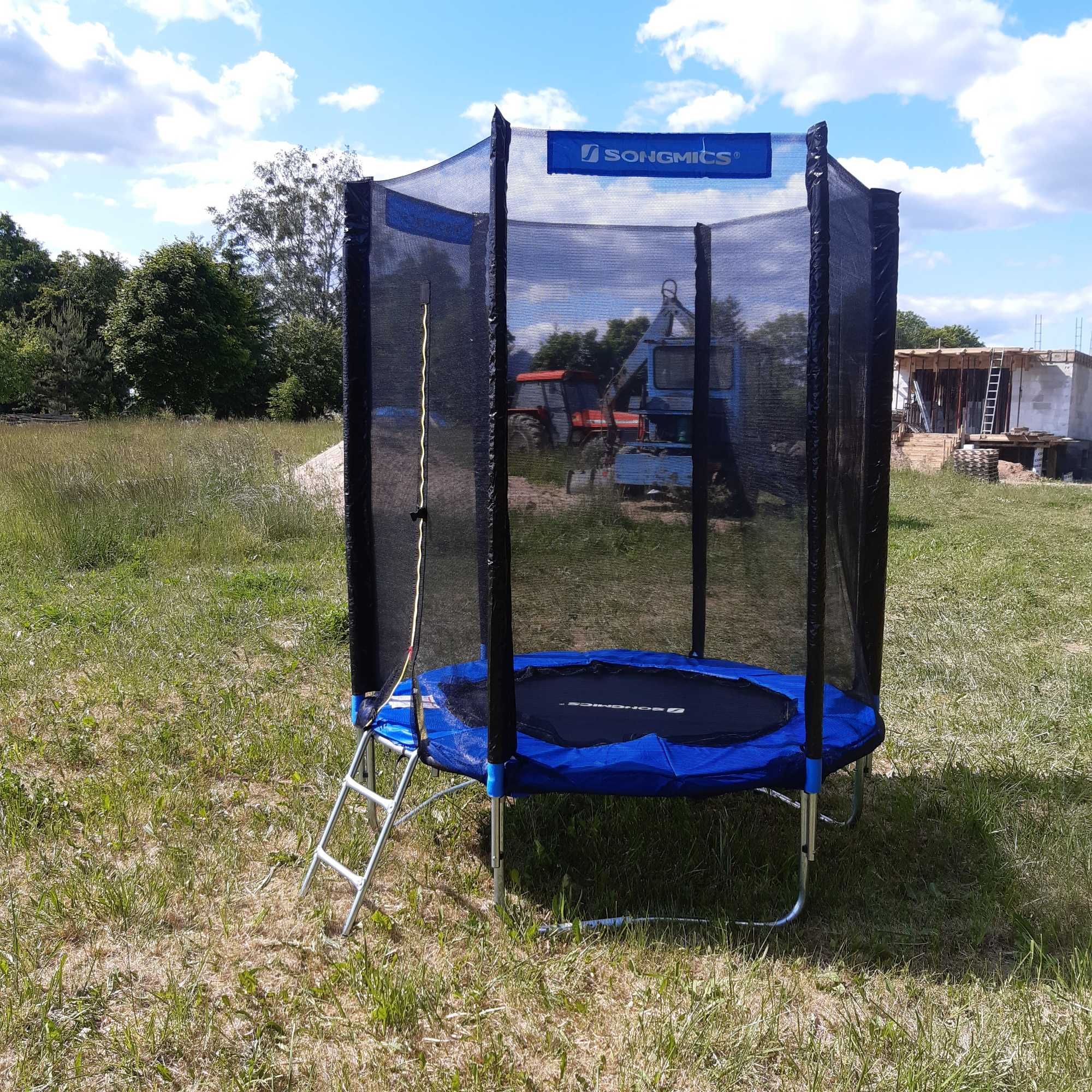Trampolina dziecięca