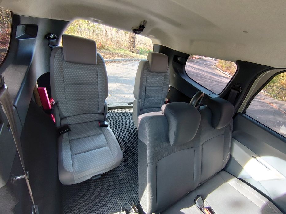 Dacia Lodgy 2012 • 7 місць • ГБО 4 покоління