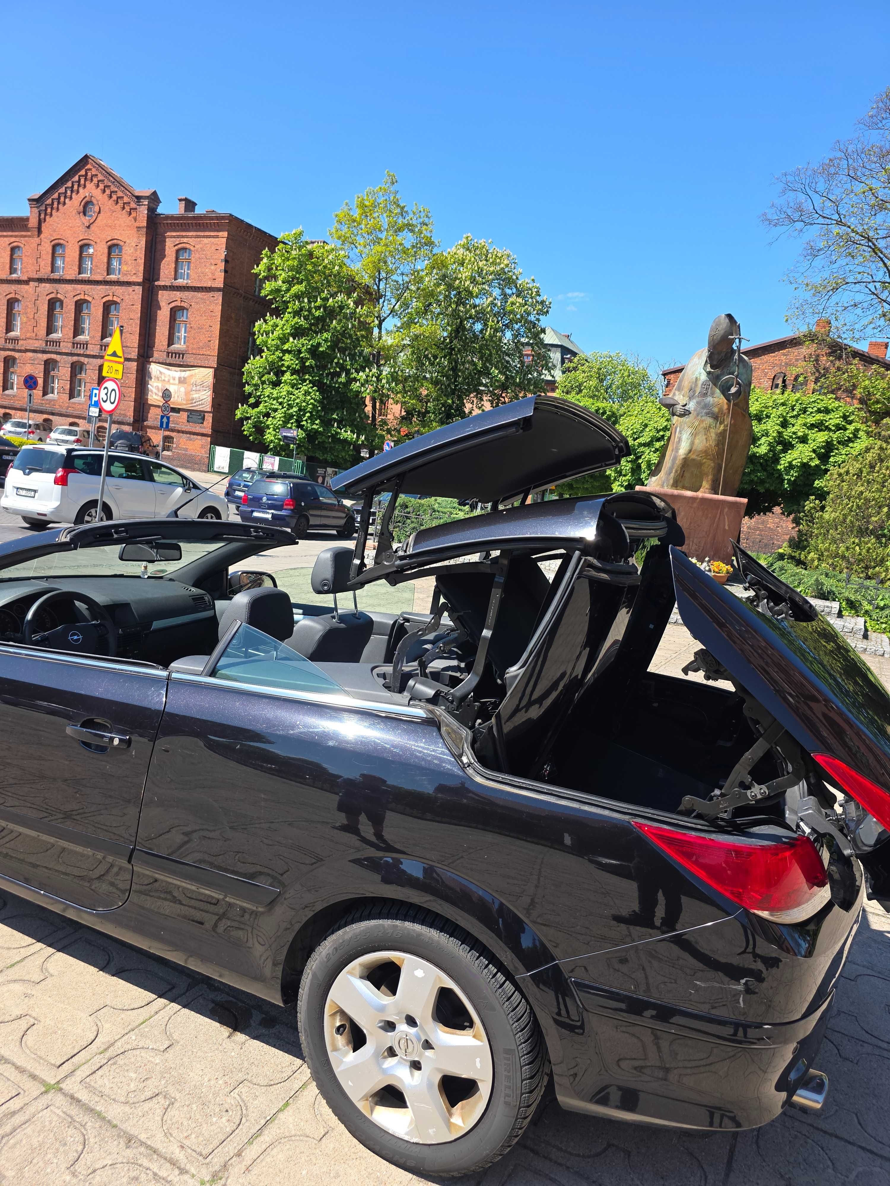 Opel astra twintop cabrio