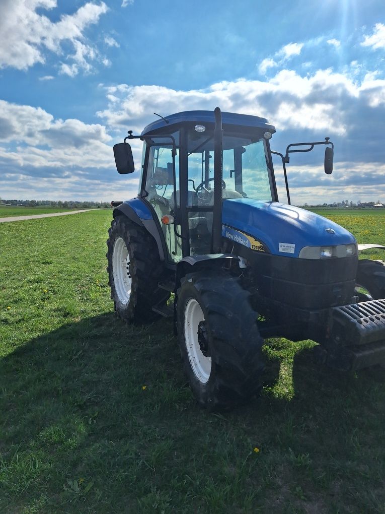 New holland td5050