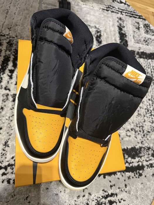 Jordan 1 taxi.