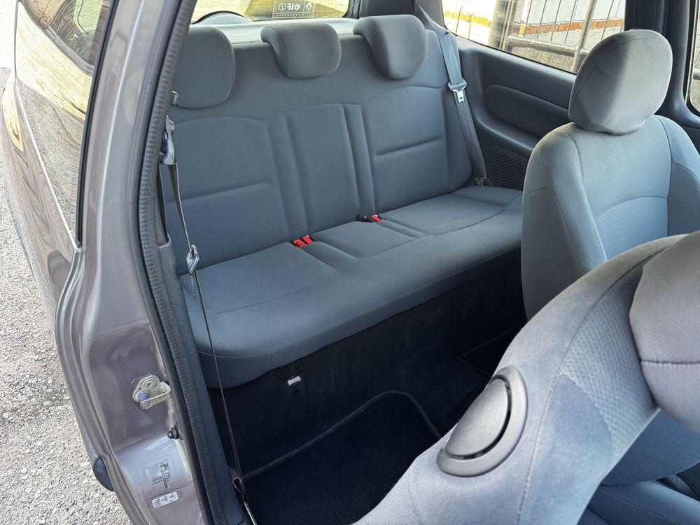 Renault Clio 1.2 benyzna klimatyzacja mrozi