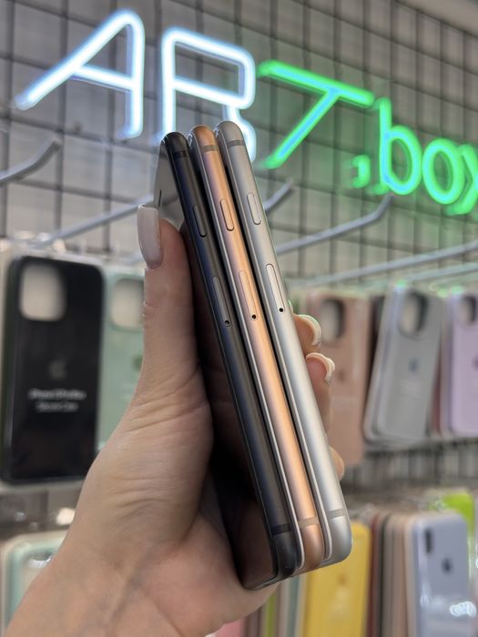 Смартфон Apple iPhone 8 64Gb Neverlock Bypass