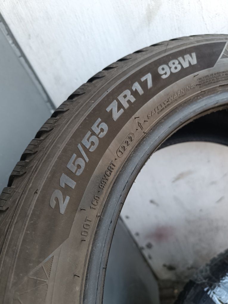 215/55 R17 Kumho