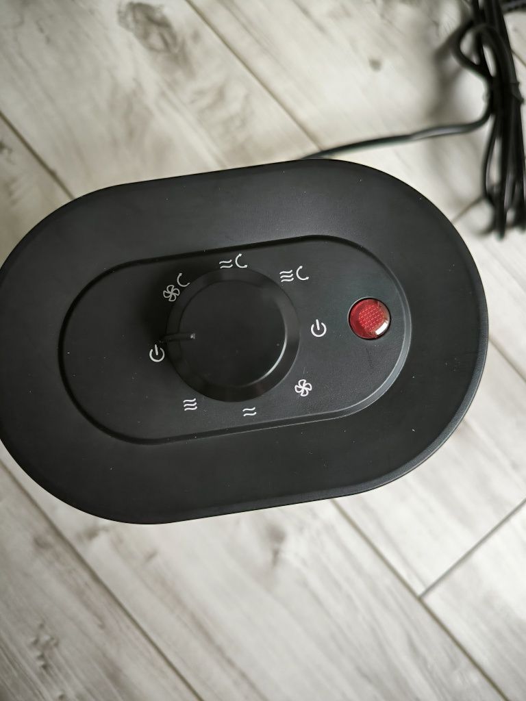 Termowentylator elektryczny energooszczędny YND-900F 1500 W 3 tryby