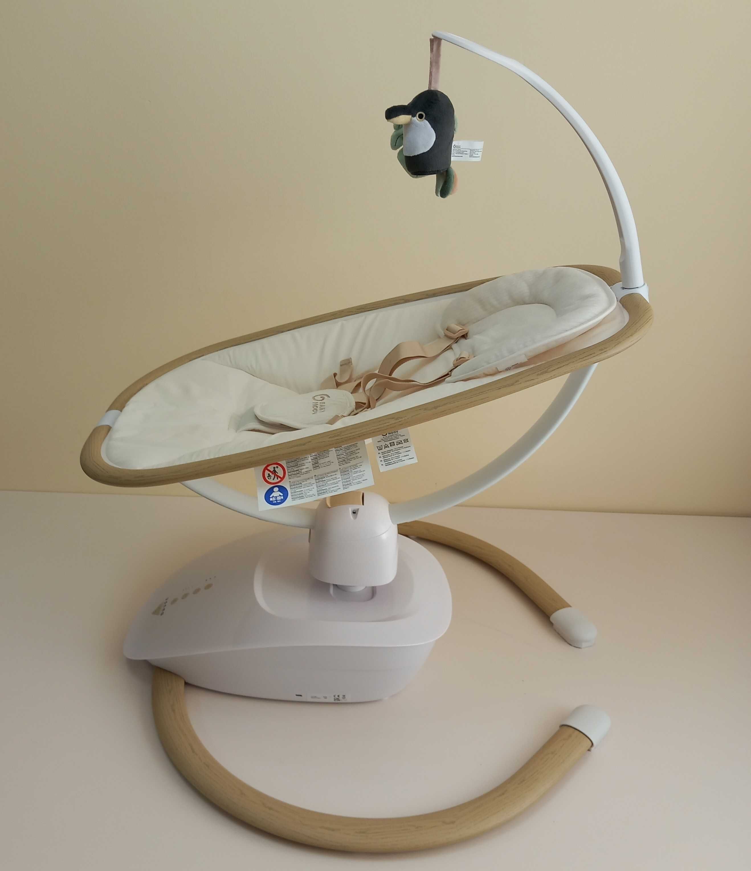 BABYMOOV elektryczna huśtawka bujaczek leżaczek SWOON HOOP 499 a