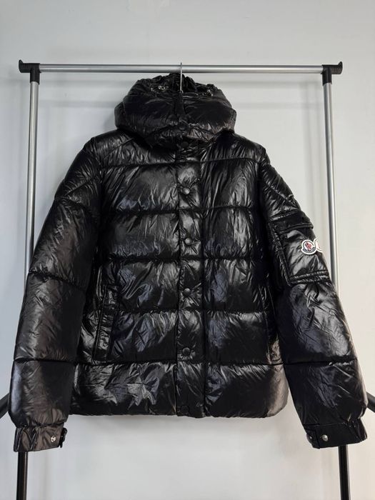 Пуховик Moncler чорна куртка монклер