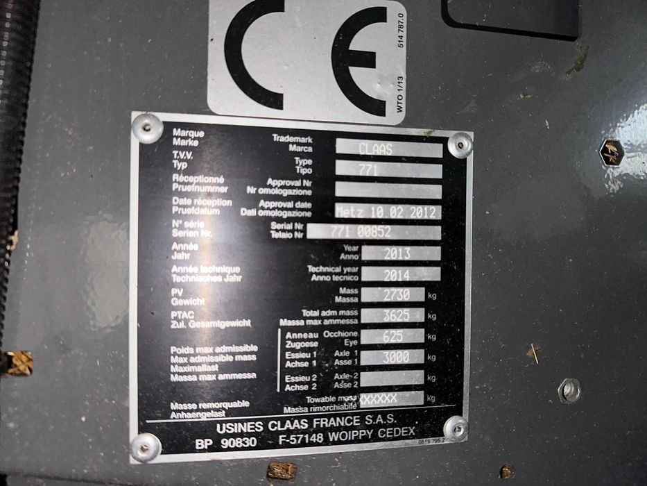 Продається прес-підбирач Claas Variant 370 power