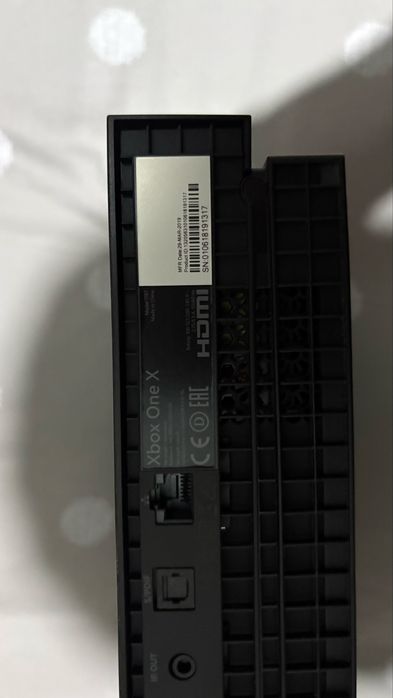 Xbox One X Semi Nova