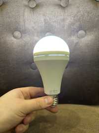 LED лампа з аккумулятором 15 Вт патрон E27 6500K/автономна лампа