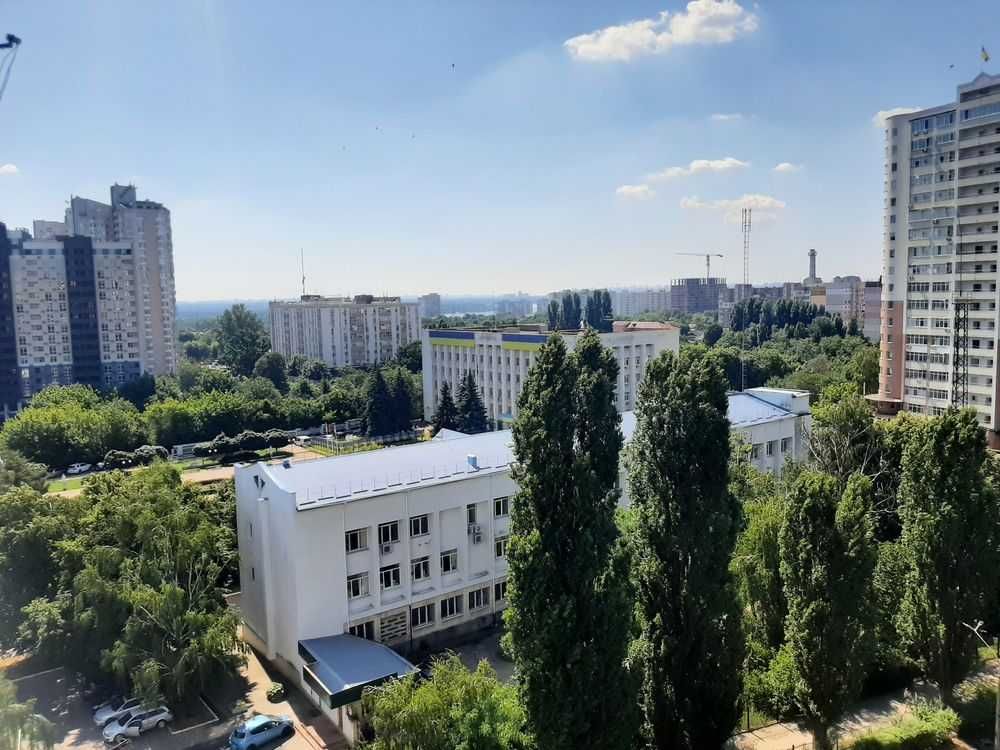 Здам  однокімнатну квартиру 61 кв.м. пл. Шевченка 3 Вишгород центр