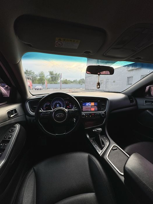 Продам KIA K5 2015 года