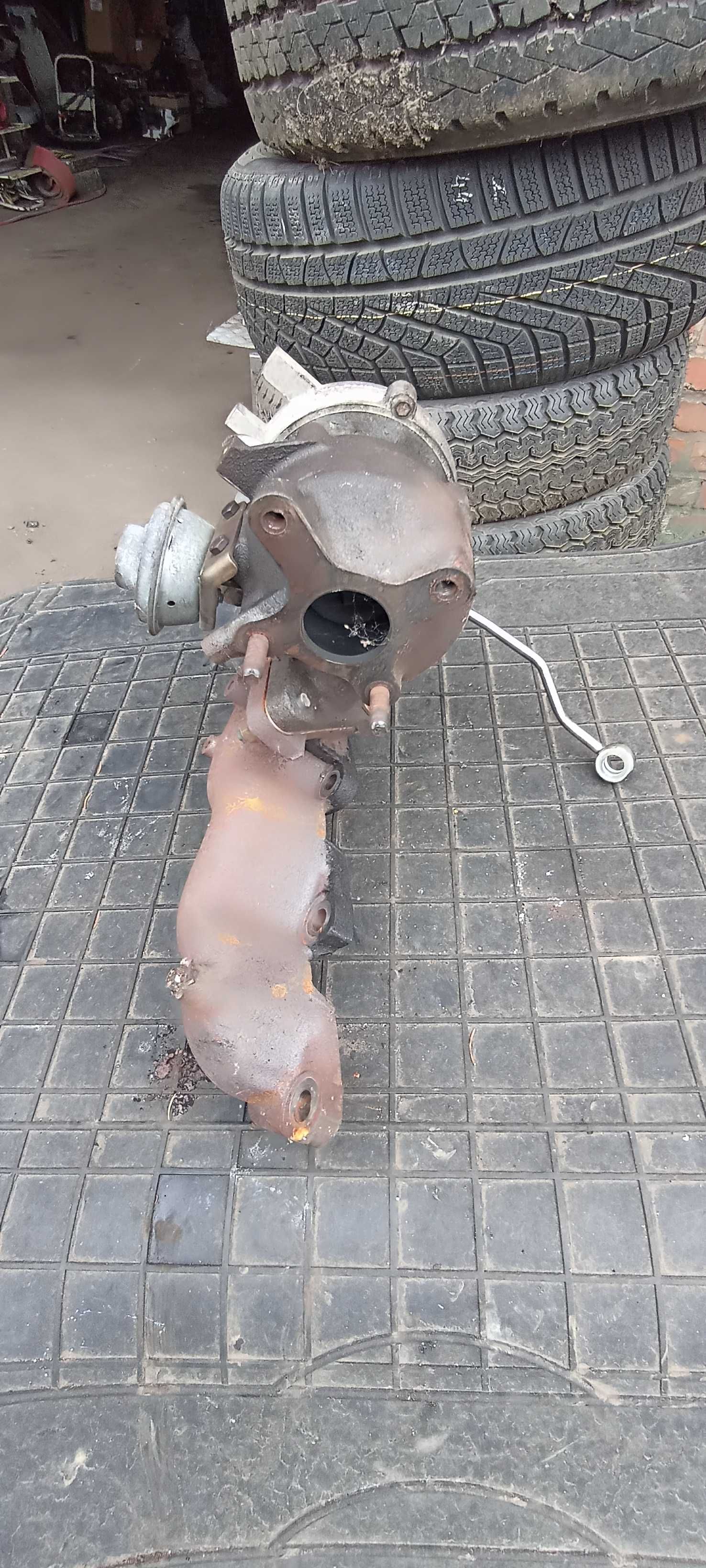 turbina turbosprężarka  kolektor x trail t30 2.2 dci