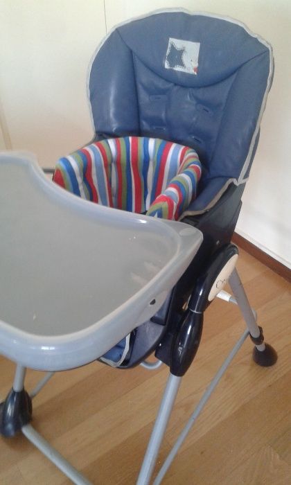 Vendo Almofada redutora para Cadeira Alimentação Bebé