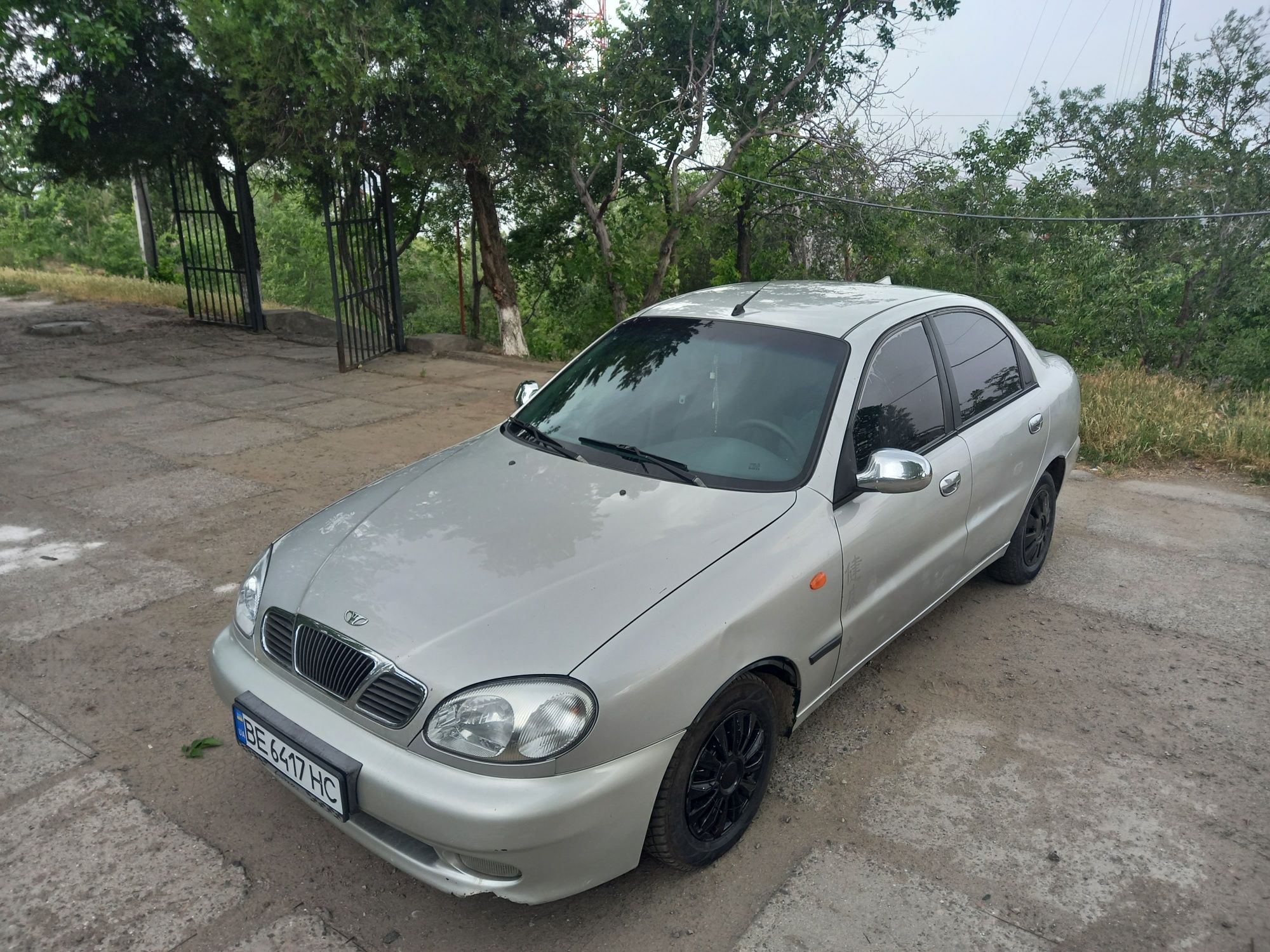 Продам ланос газ/бензин