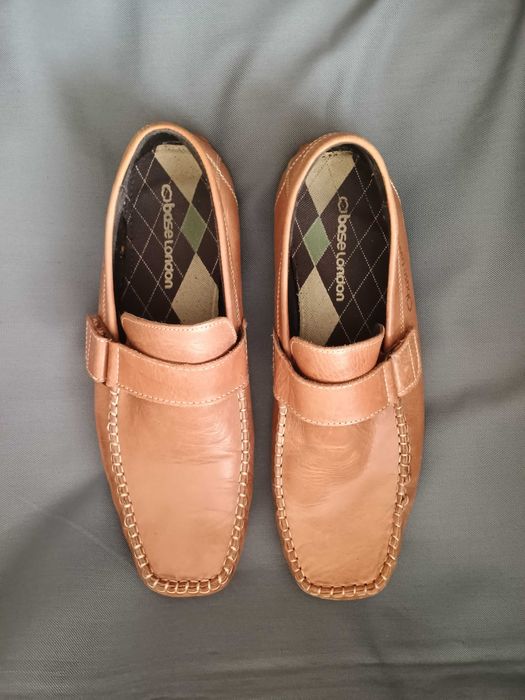 Чоловіче взуття туфлі лофери мокасини Base London