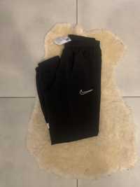 Штаны nike dri fit