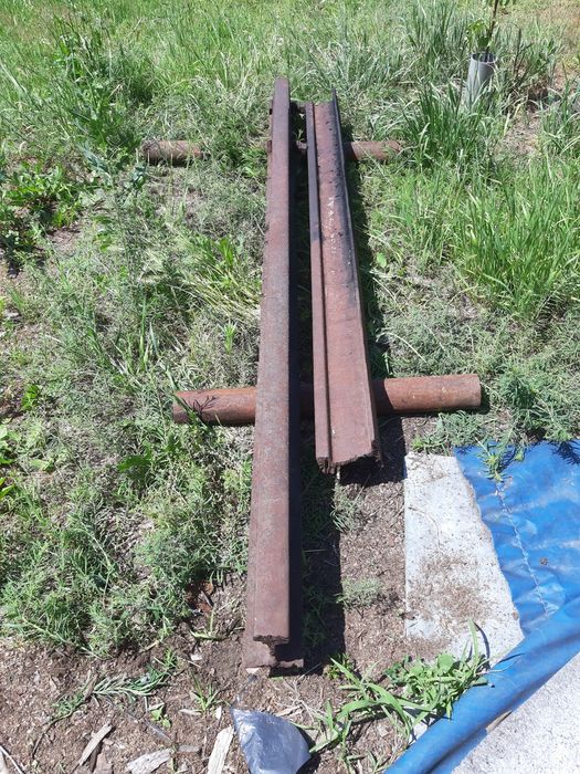 Szyny kolejowe sprzedam.