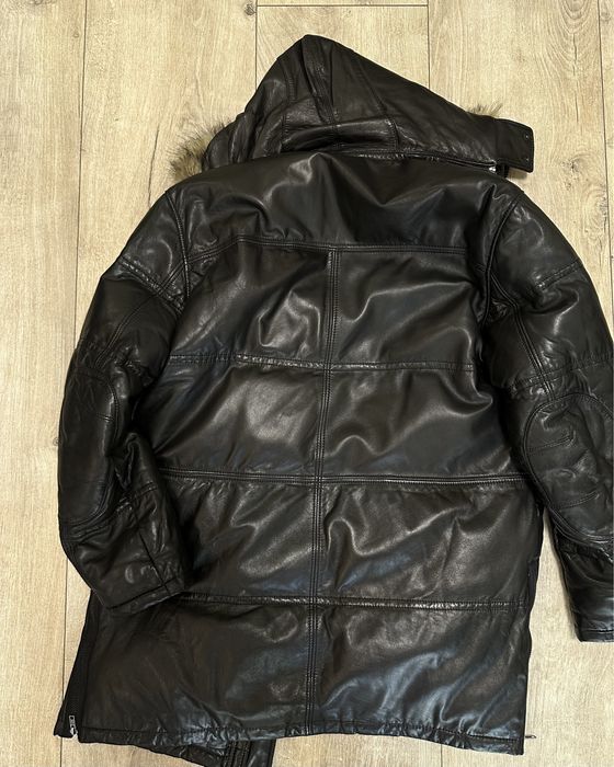 Кожаный пуховик