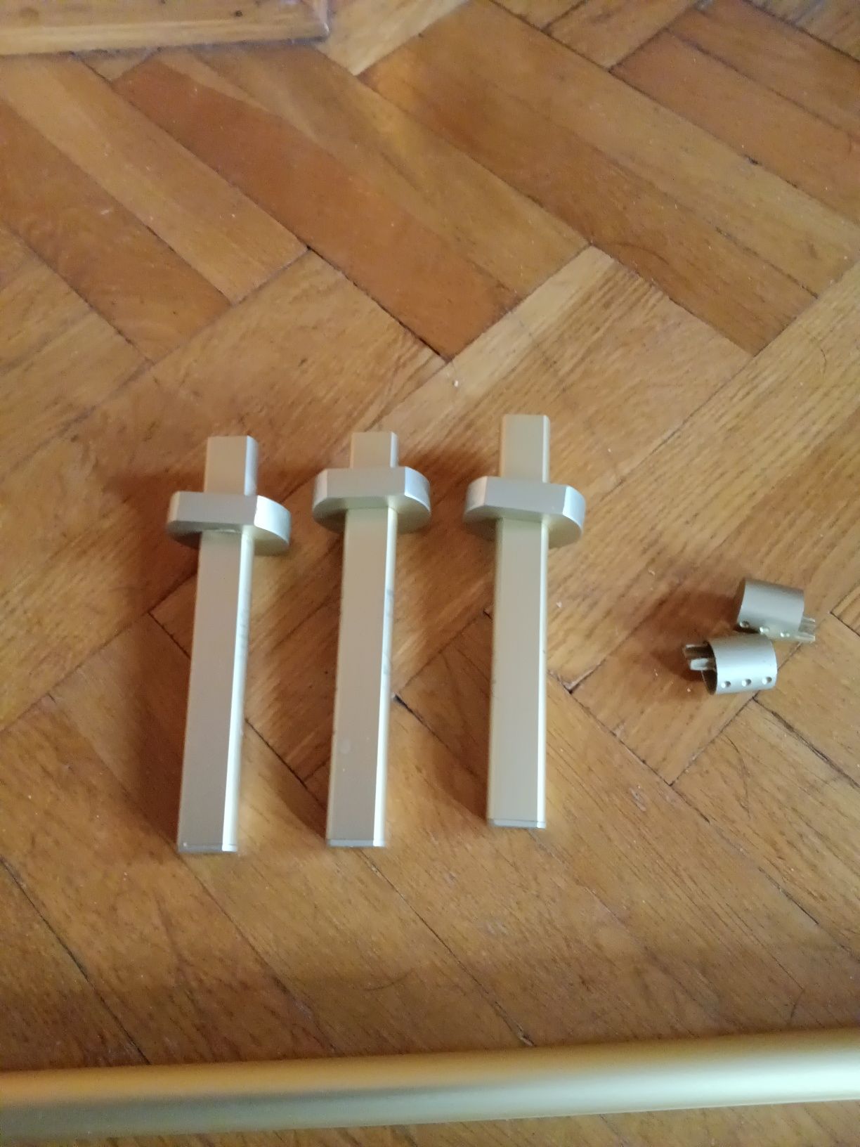 Karnisz kolor platyna satynowy 380 cm profil 1,9 cm minimalistyczny