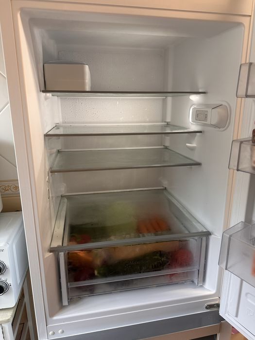 Frigorífico combinado branco