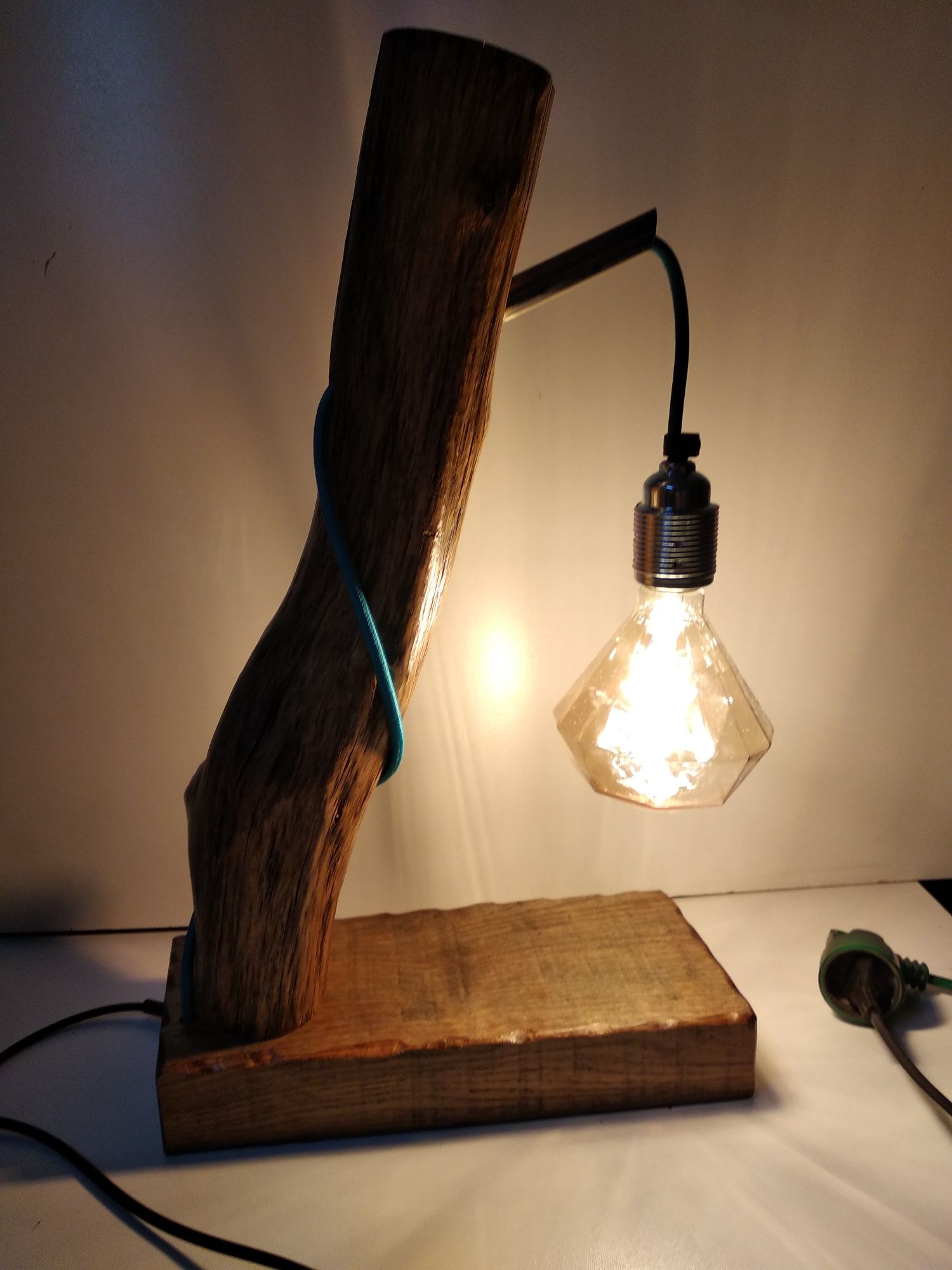Stylowa lampka rustykalna dębowa