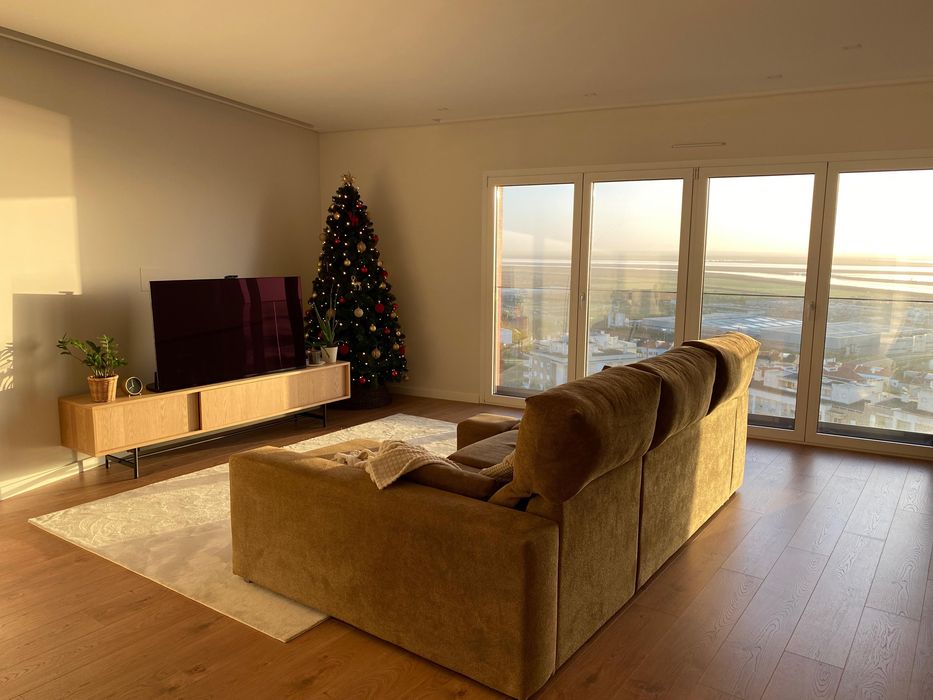 Sofá castanho tecido em excelente estado!