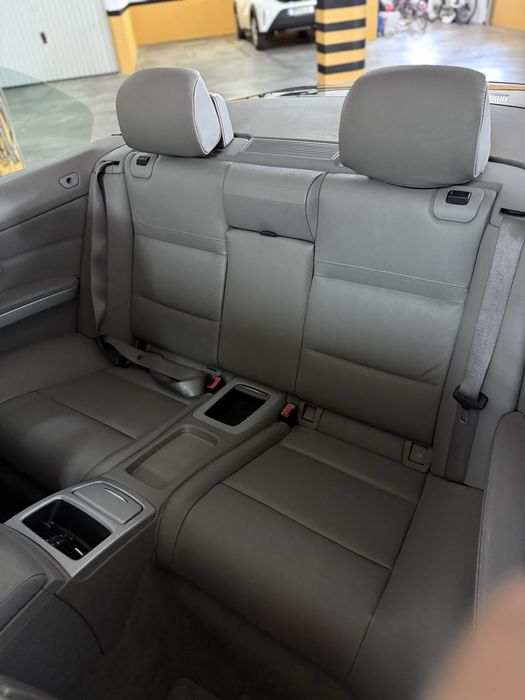 Bmw 330D cabrio 2009 Pack M nacional trato de finaciamento/retoma